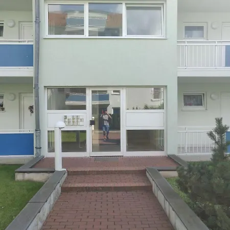 Appartement Bright Maisonette Apt, 2 Baths, 2 Balcony, 200mbit, Dishwasher, Washdryer, Full Kitchen