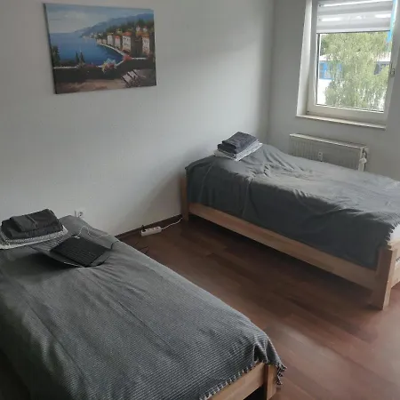 Appartement Bright Maisonette Apt, 2 Baths, 2 Balcony, 200mbit, Dishwasher, Washdryer, Full Kitchen